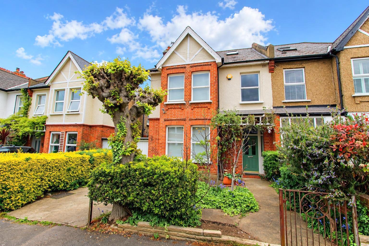 Onslow Gardens, Wallington